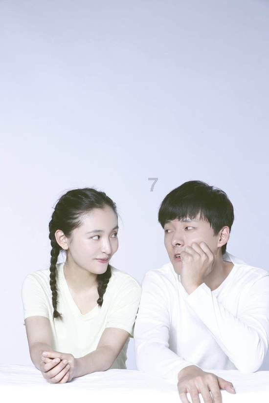 华侨城A：预计去年公司归母净亏损最多72亿元，旅游业务明显改善